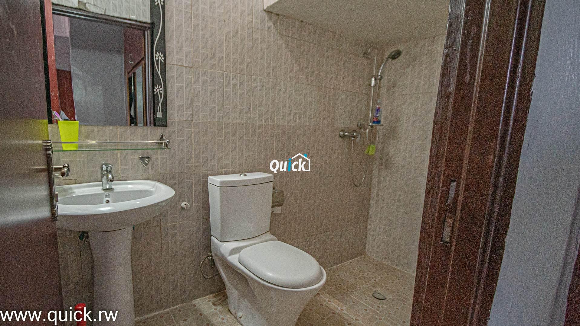 Live-in-Kigali-Kanombe-Sekimondo-00471