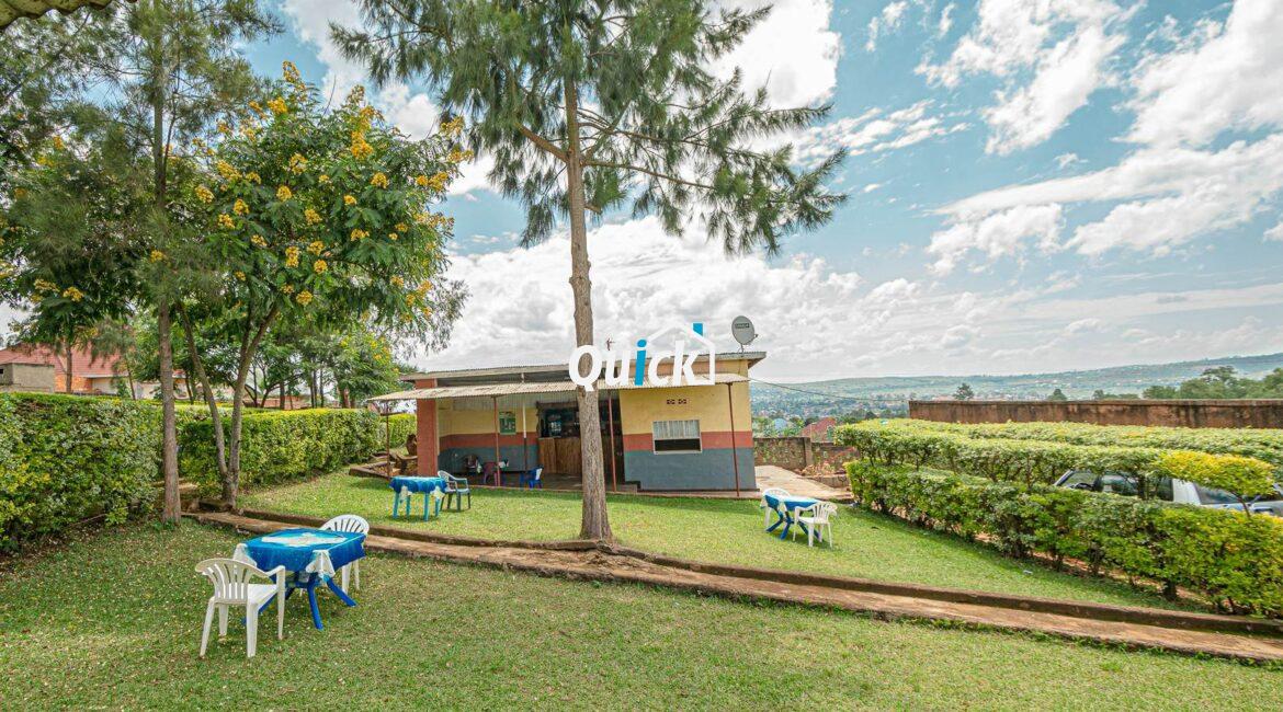 Big-Plot-of-Land-Compound-house-for-sale-001531