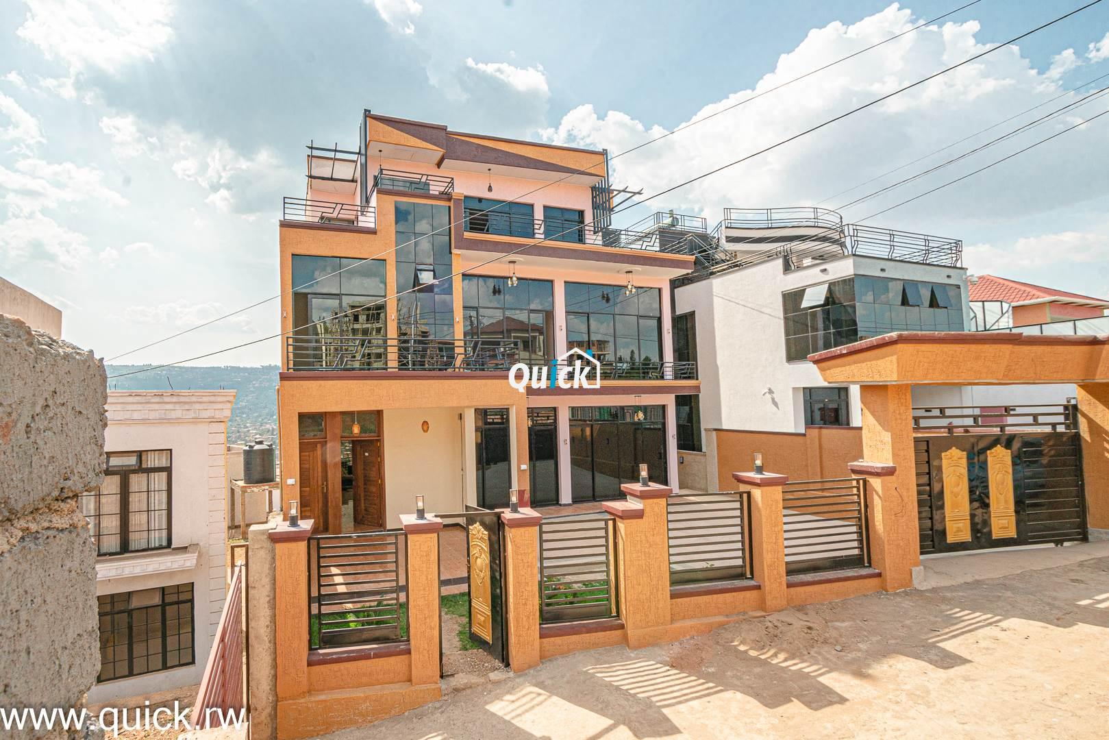 A-BIG-HOUSE-FOR-SALE-IN-REBERO-00501