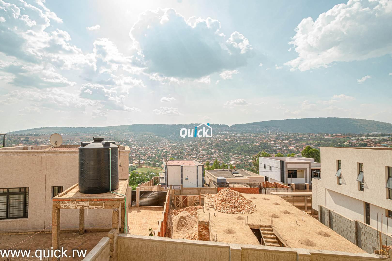 A-BIG-HOUSE-FOR-SALE-IN-REBERO-00522
