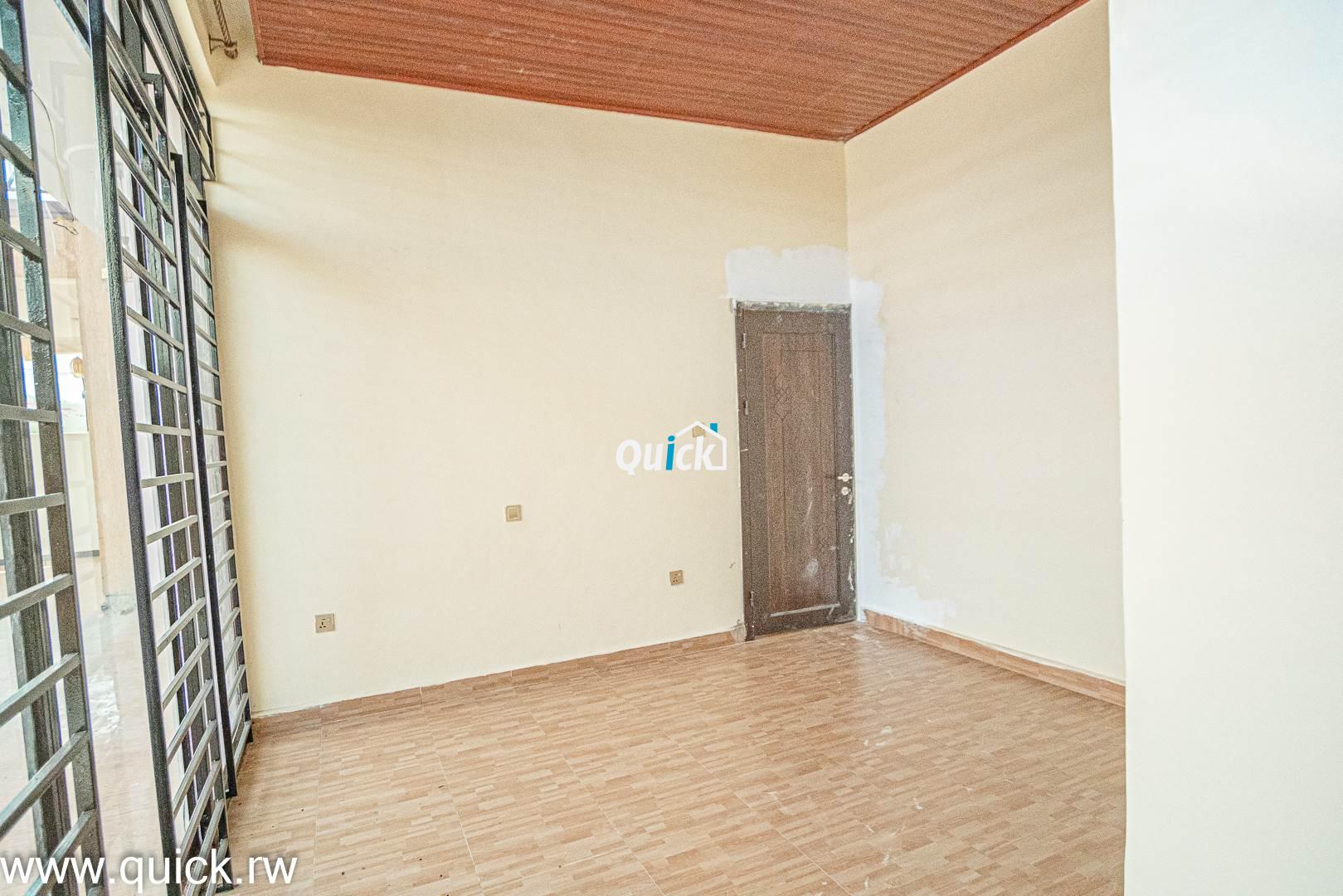 A-BIG-HOUSE-FOR-SALE-IN-REBERO-00525