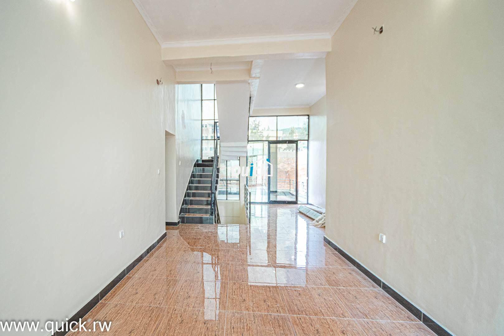 A-BIG-HOUSE-FOR-SALE-IN-REBERO-00534