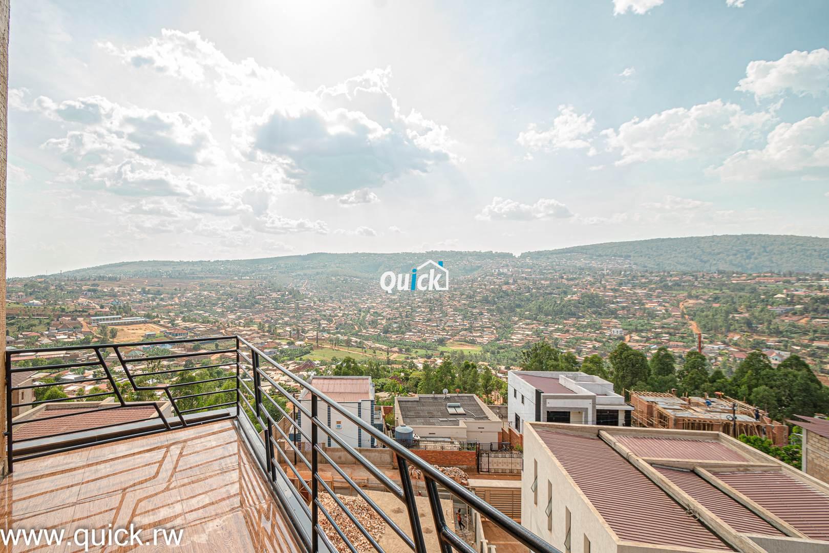 A-BIG-HOUSE-FOR-SALE-IN-REBERO-00541