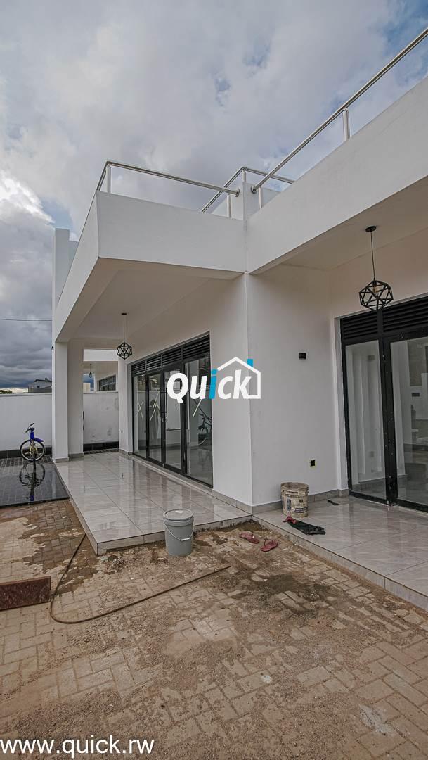 A-BIG-PLOT-FOR-SALE-IN-KIGAlI-KIBAGABAGA-00945