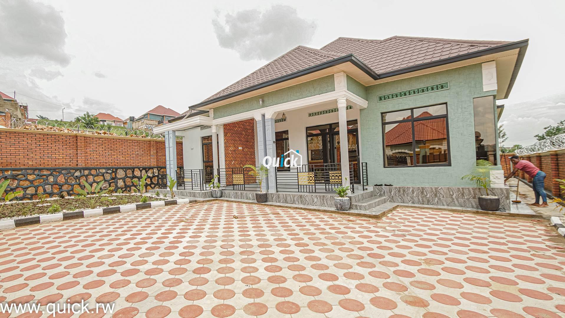 A-BIG-PLOT-FOR-SALE-IN-KIGAli-kicukiro-00655