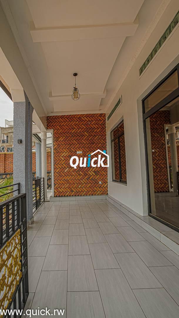 A-BIG-PLOT-FOR-SALE-IN-KIGAli-kicukiro-00660