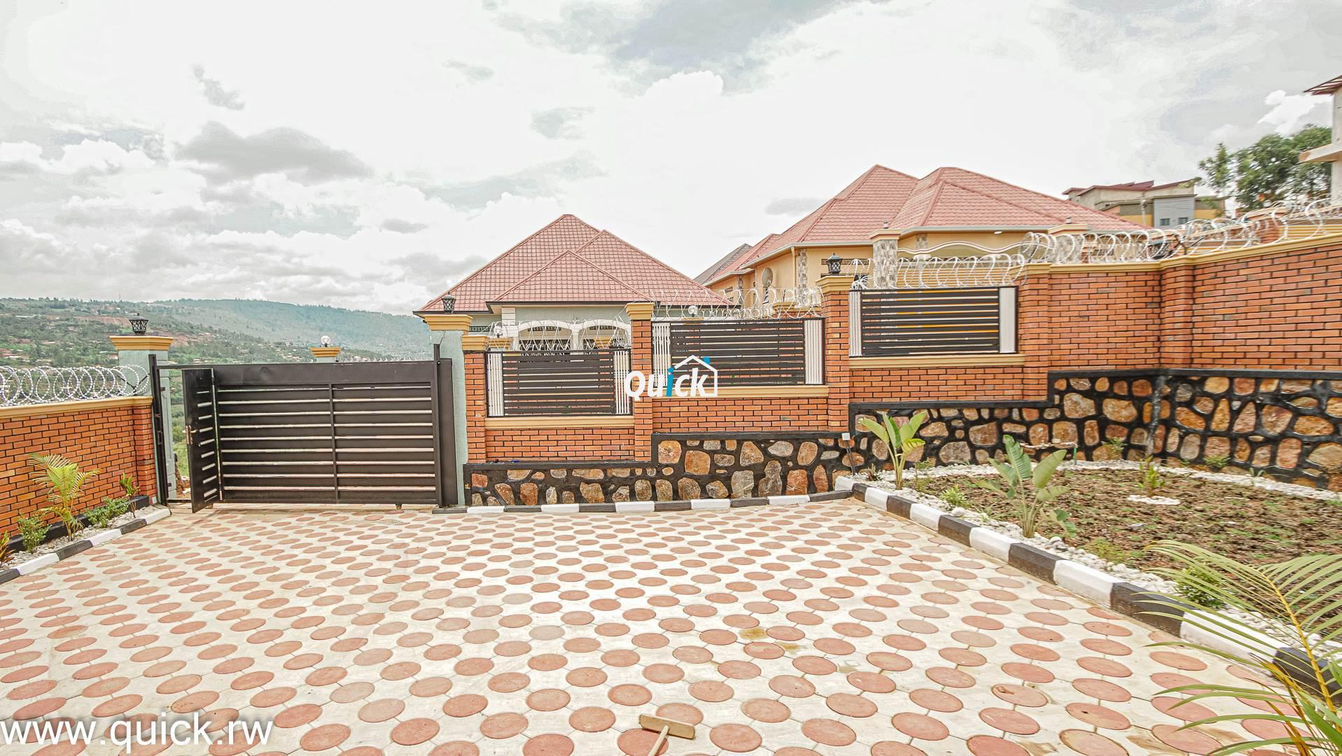 A-BIG-PLOT-FOR-SALE-IN-KIGAli-kicukiro-00661