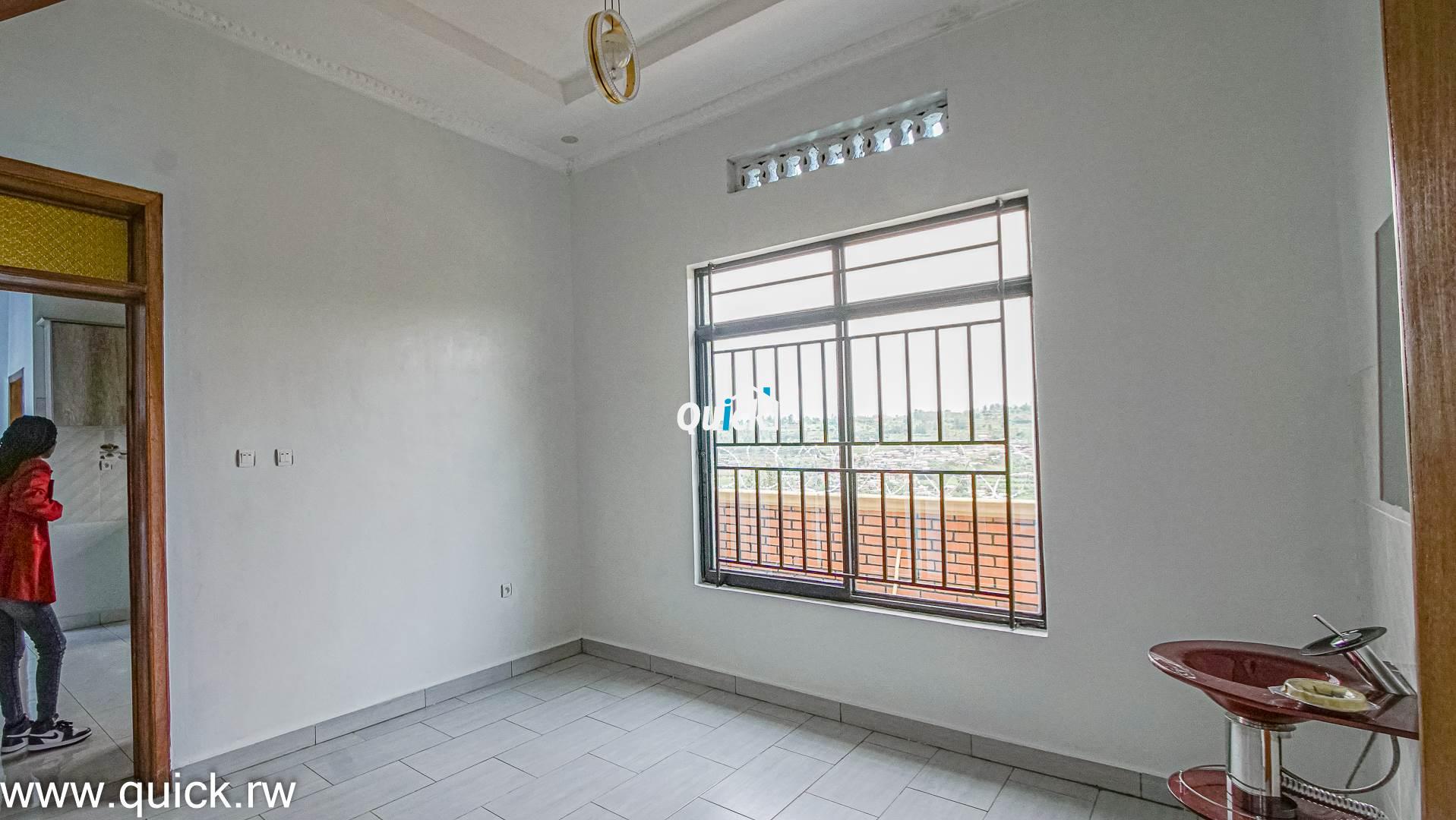 A-BIG-PLOT-FOR-SALE-IN-KIGAli-kicukiro-00665