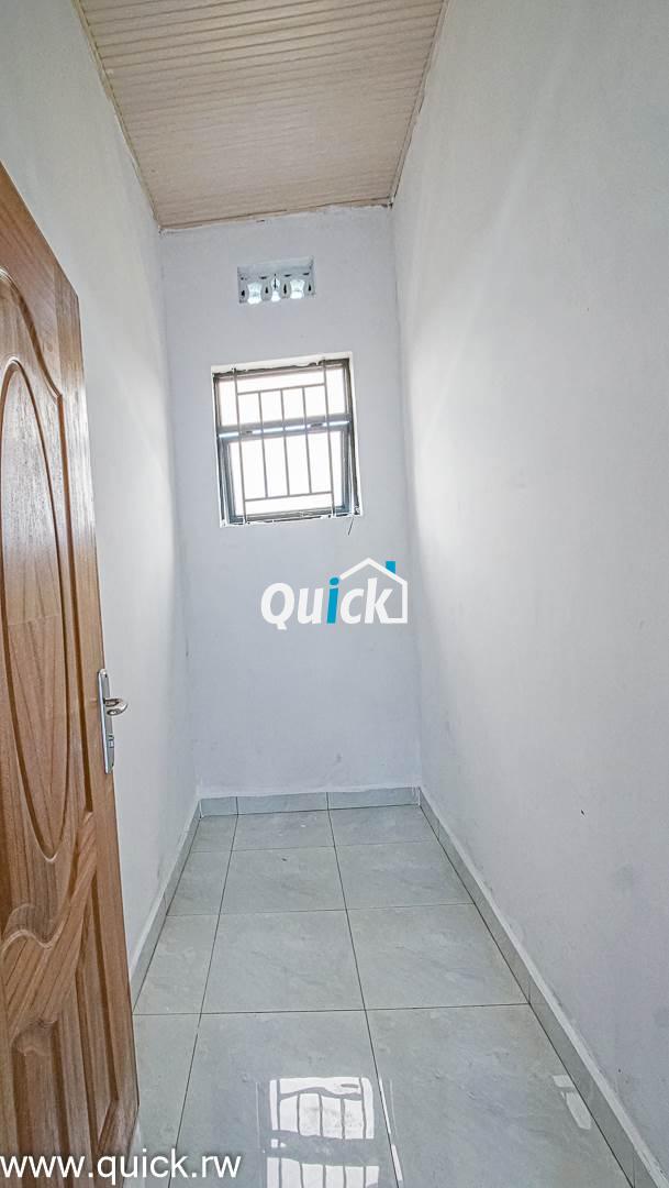 A-BIG-PLOT-FOR-SALE-IN-KIGAli-kicukiro-00667