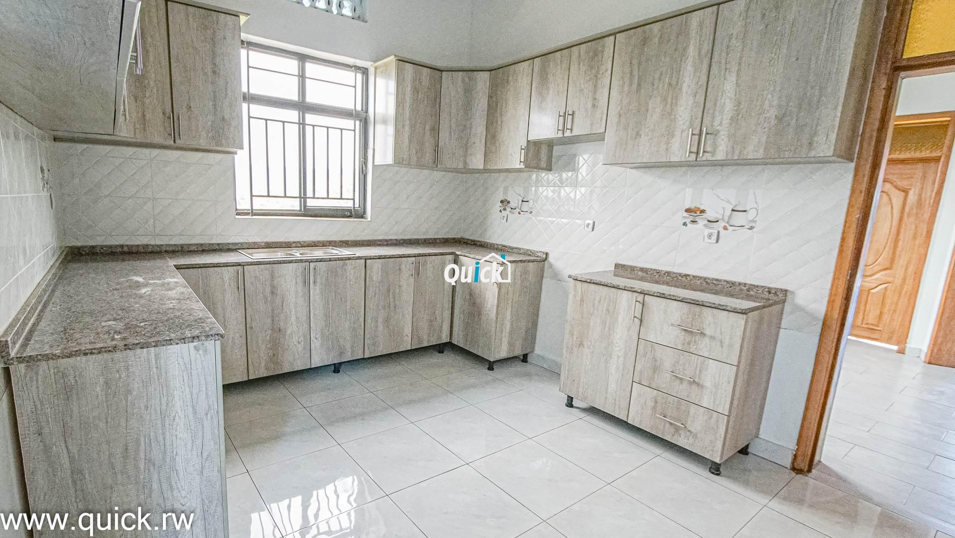 A-BIG-PLOT-FOR-SALE-IN-KIGAli-kicukiro-00668
