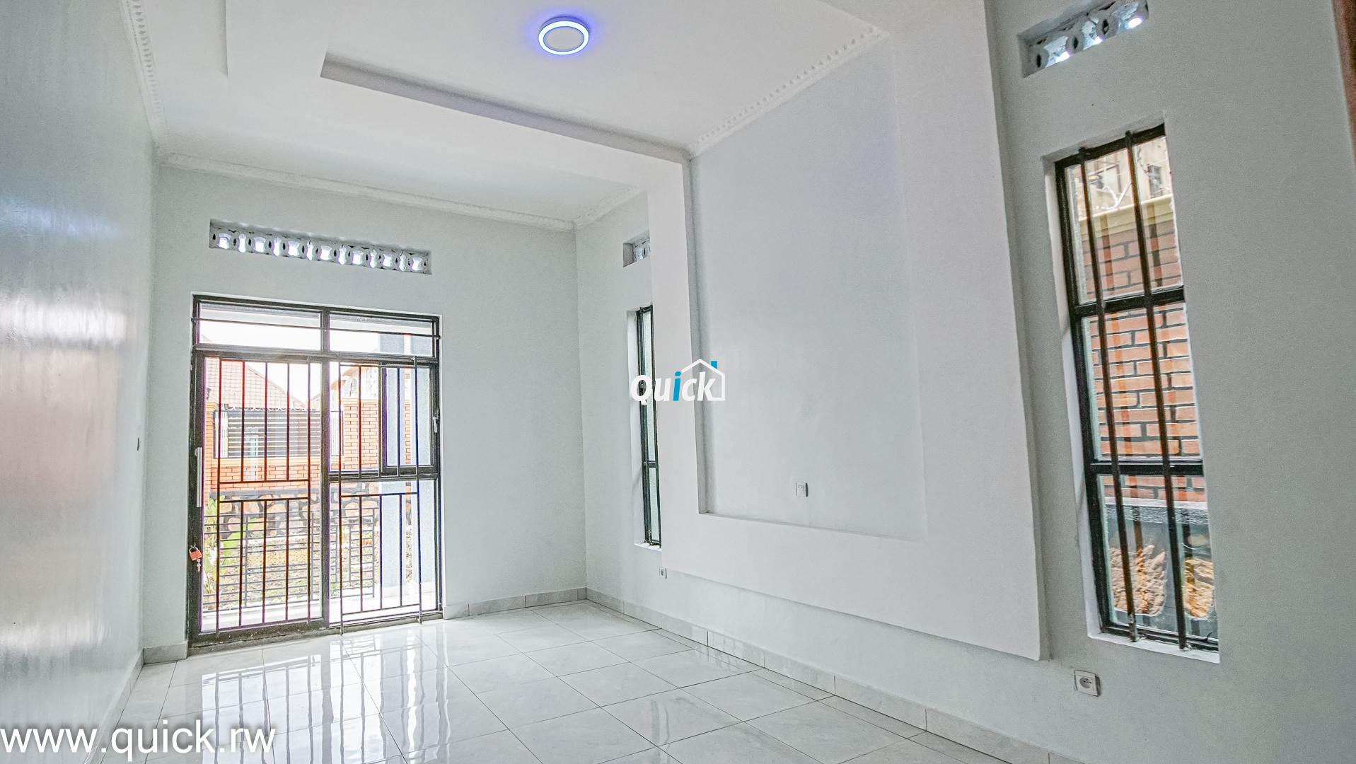 A-BIG-PLOT-FOR-SALE-IN-KIGAli-kicukiro-00674