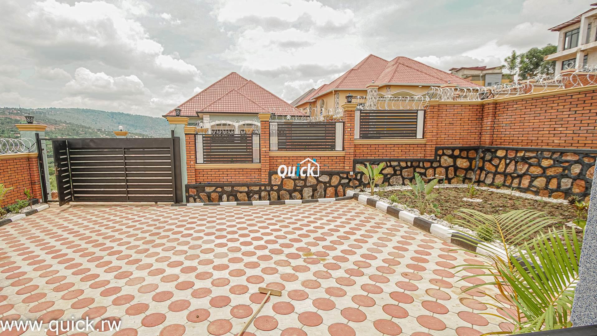 A-BIG-PLOT-FOR-SALE-IN-KIGAli-kicukiro-00701