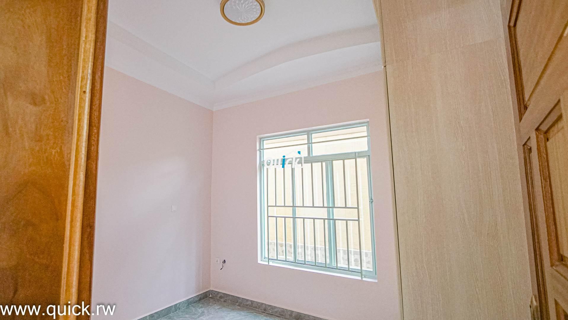 lovely-family-house-for-sale-in-Kagugu-01171