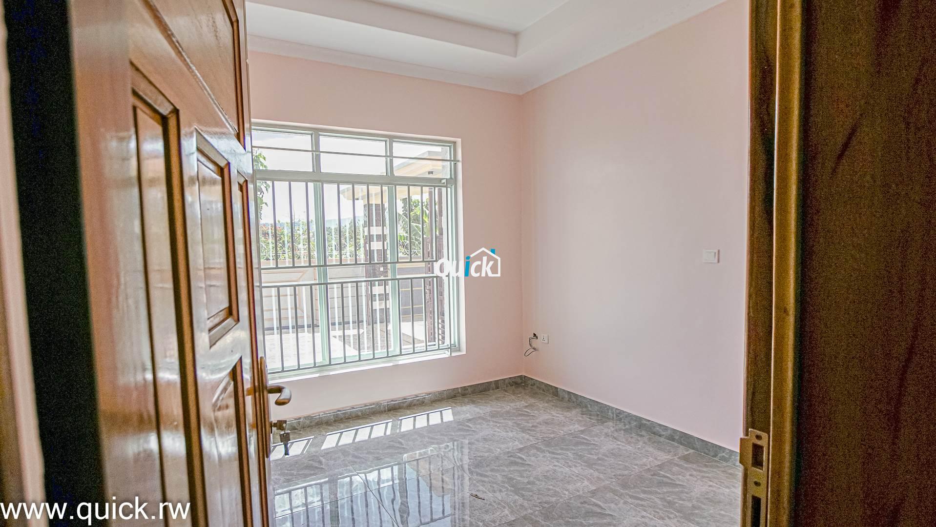 lovely-family-house-for-sale-in-Kagugu-01176