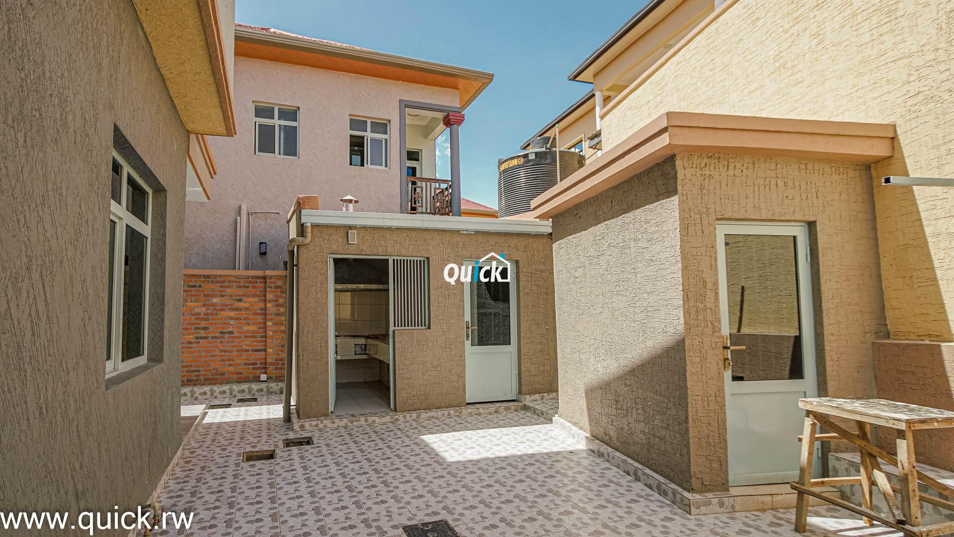 lovely-family-house-for-sale-in-Kagugu-01189