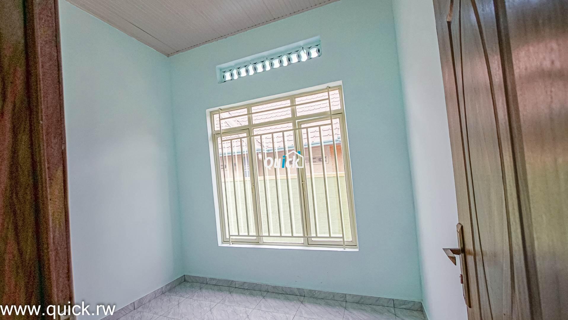 lovely-family-house-for-sale-in-kanombe-01206