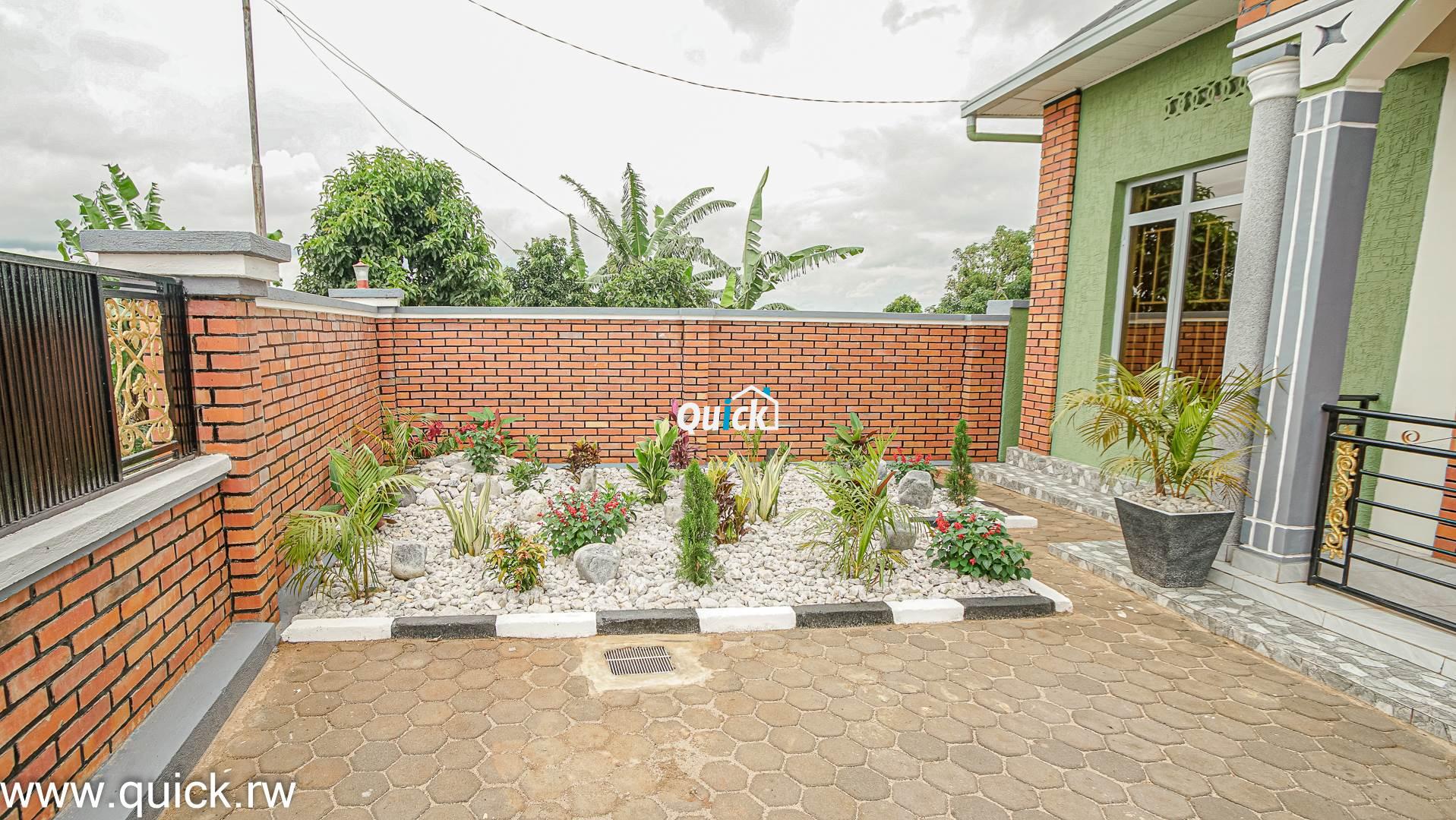lovely-family-house-for-sale-in-kanombe-01217