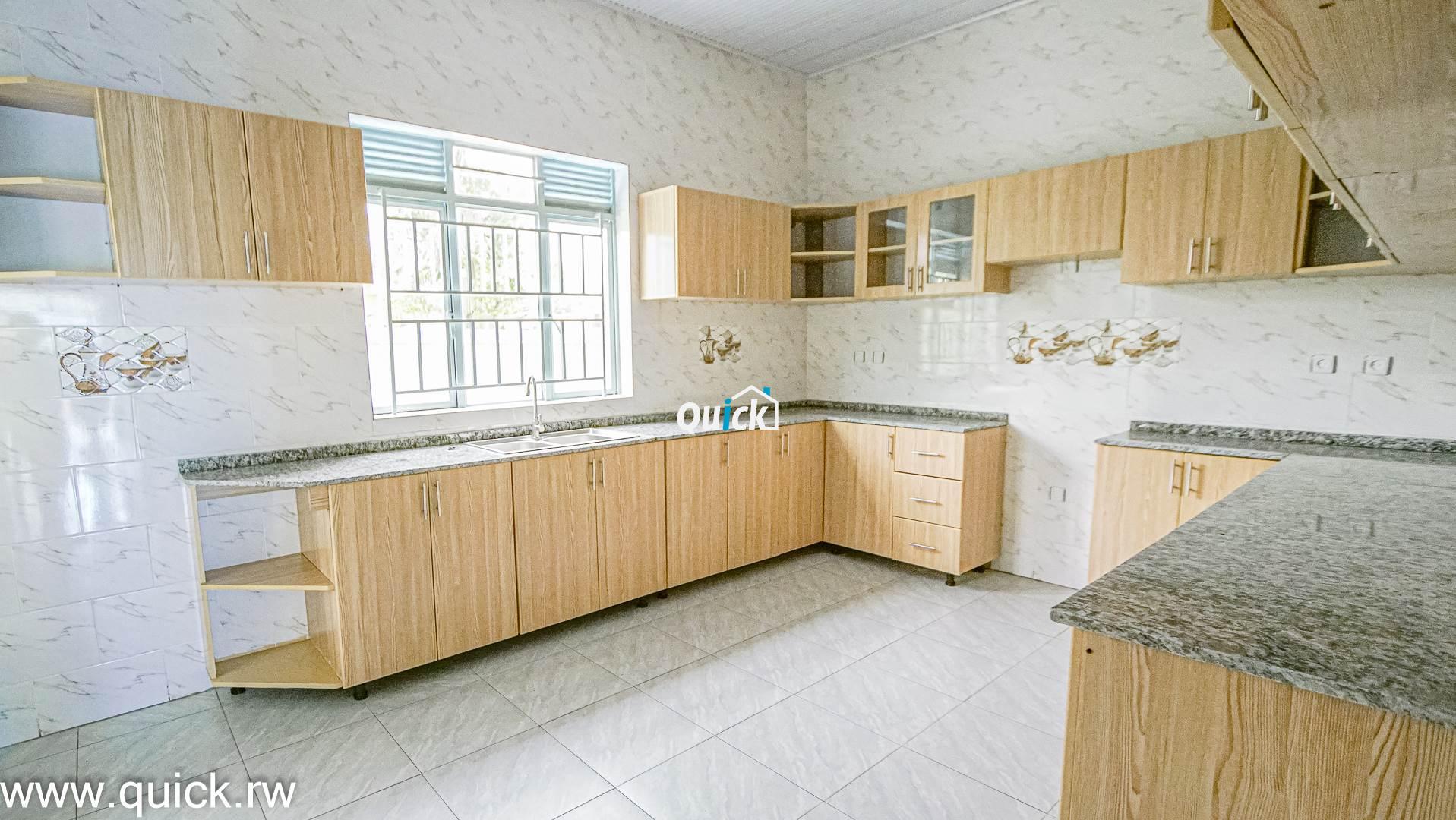 lovely-family-house-for-sale-in-kanombe-01226