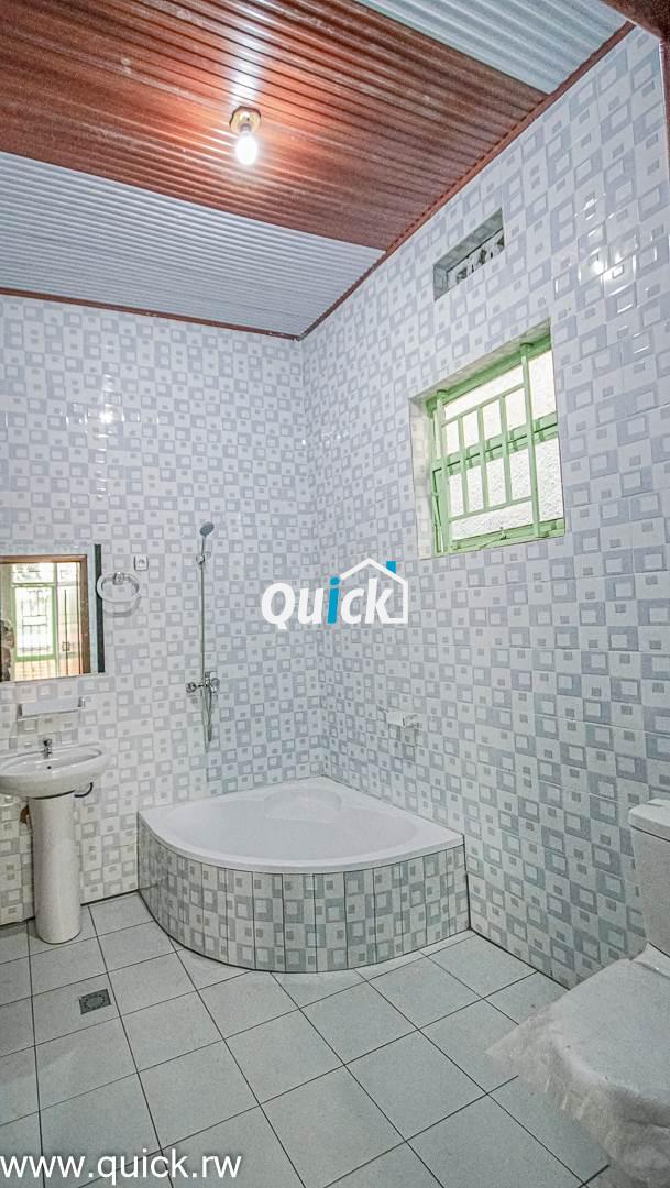 lovely-family-house-for-sale-in-kanombe-01255