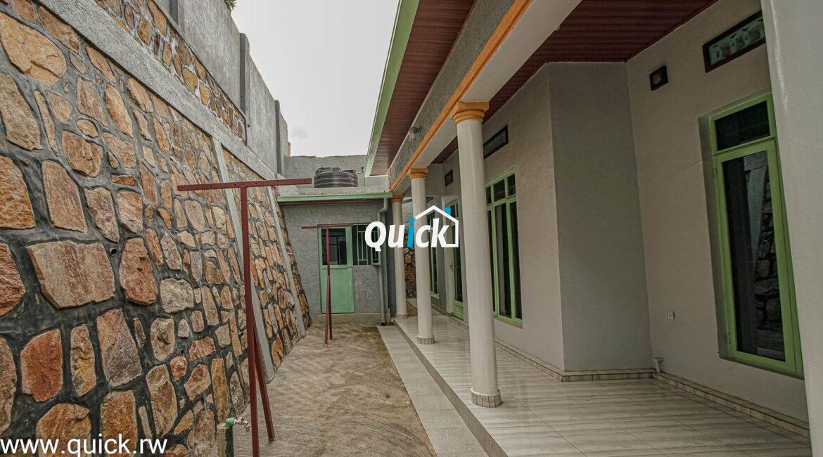 lovely-family-house-for-sale-in-kanombe-01257