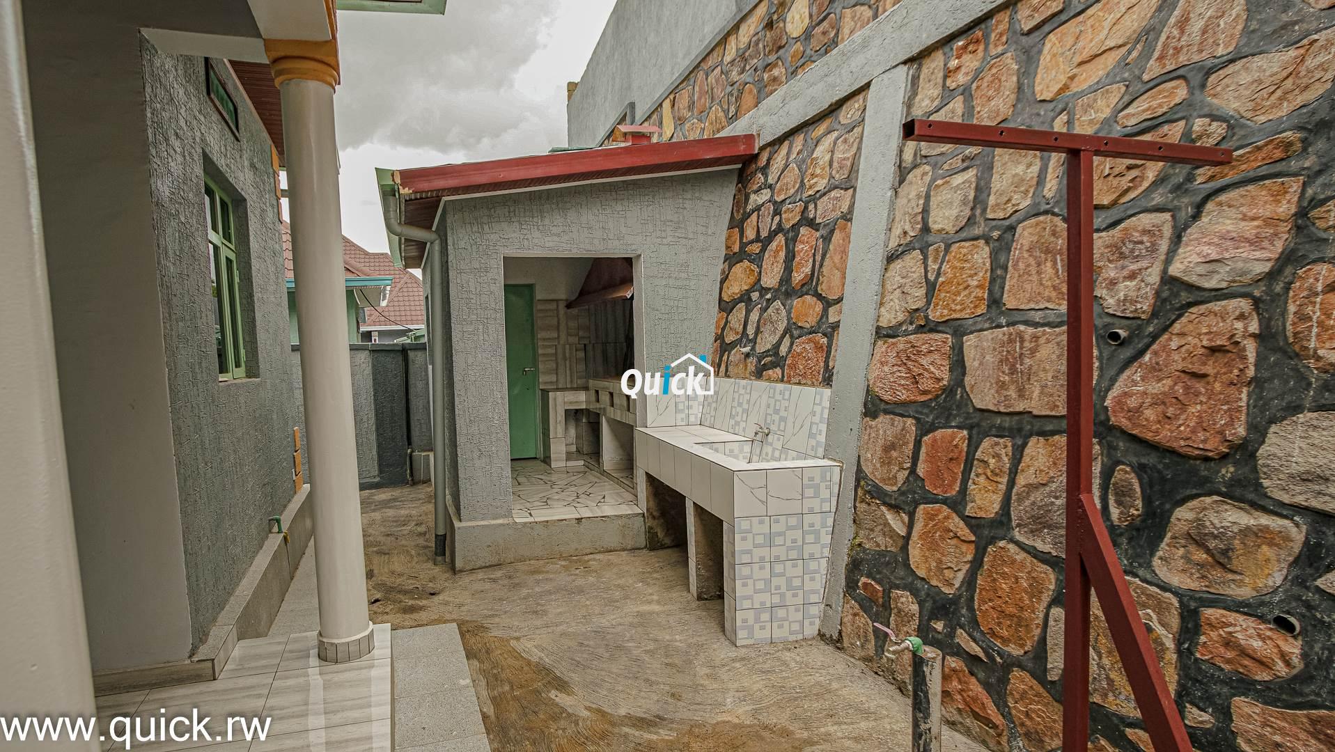 lovely-family-house-for-sale-in-kanombe-01258