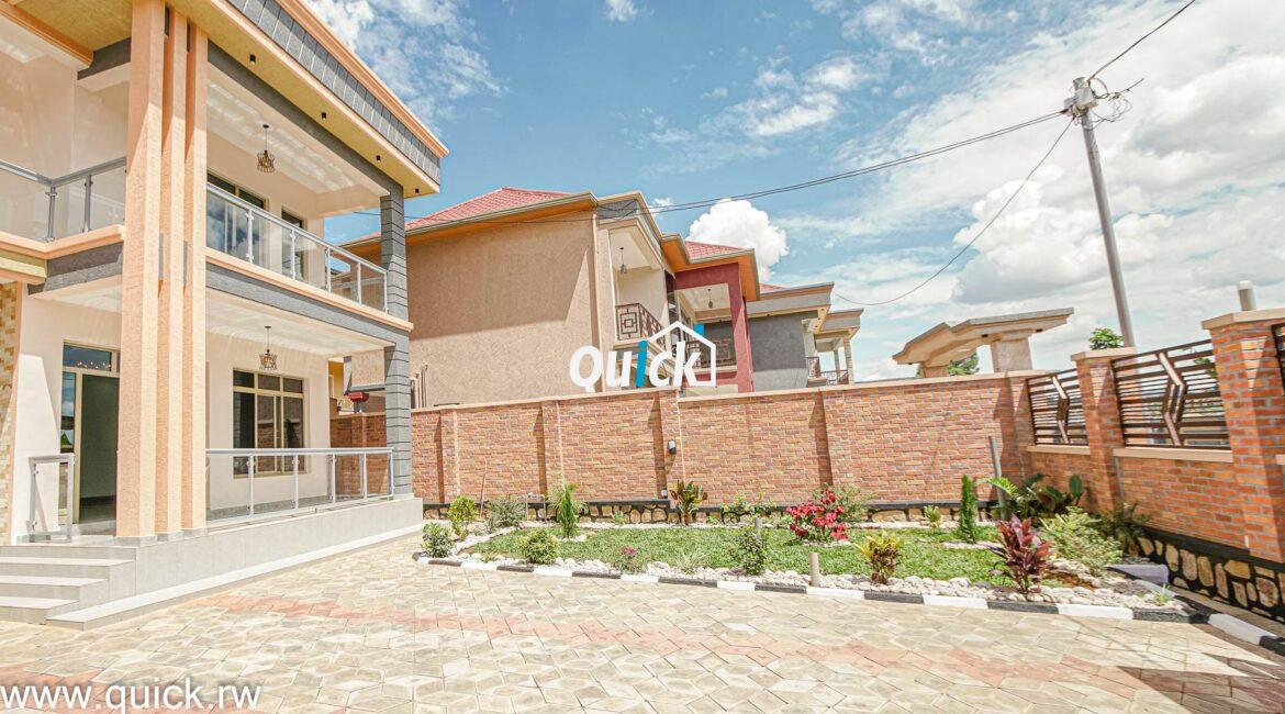 lovely-family-house-for-sale-in-kibagabaga-01095