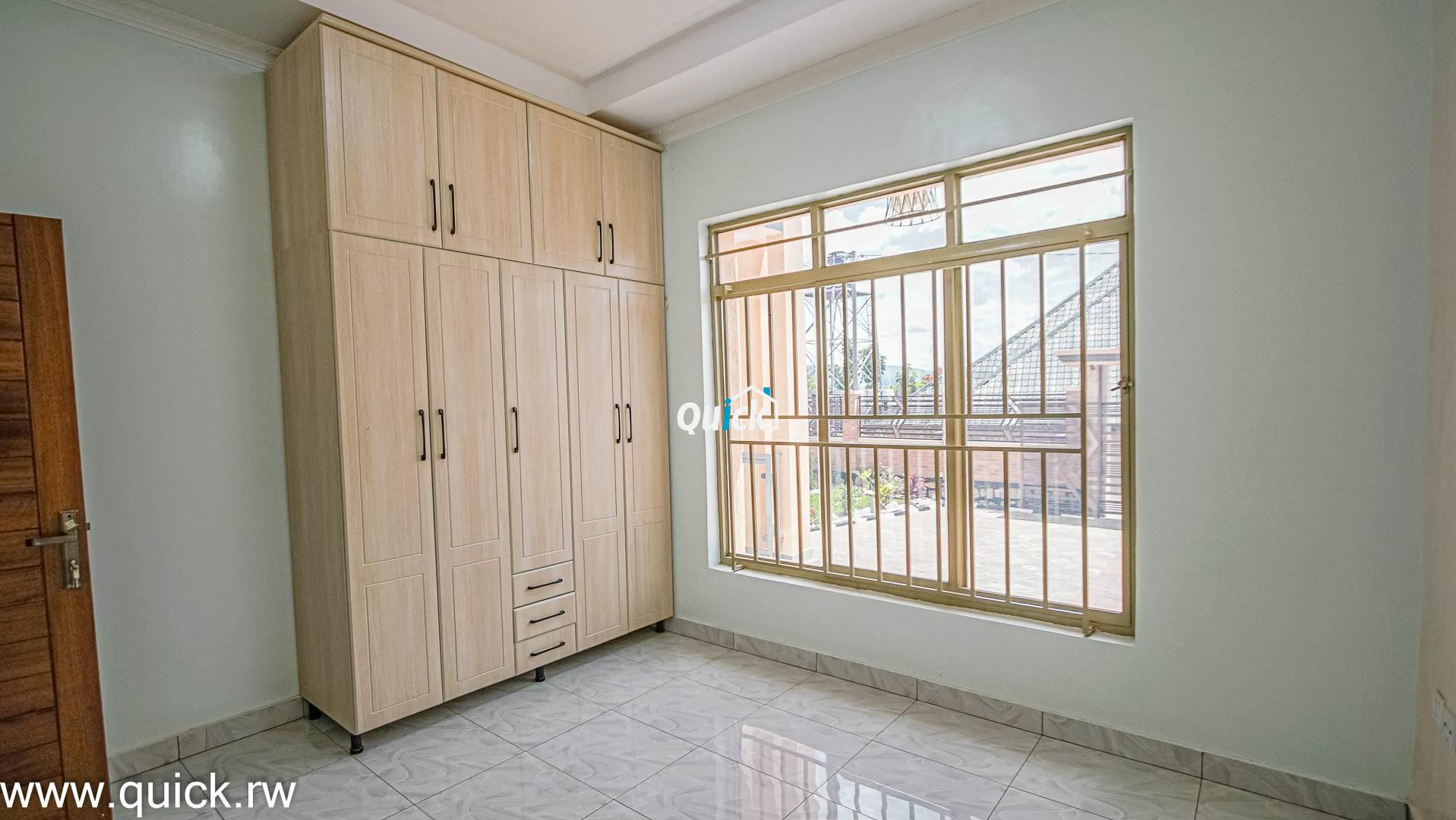 lovely-family-house-for-sale-in-kibagabaga-01110