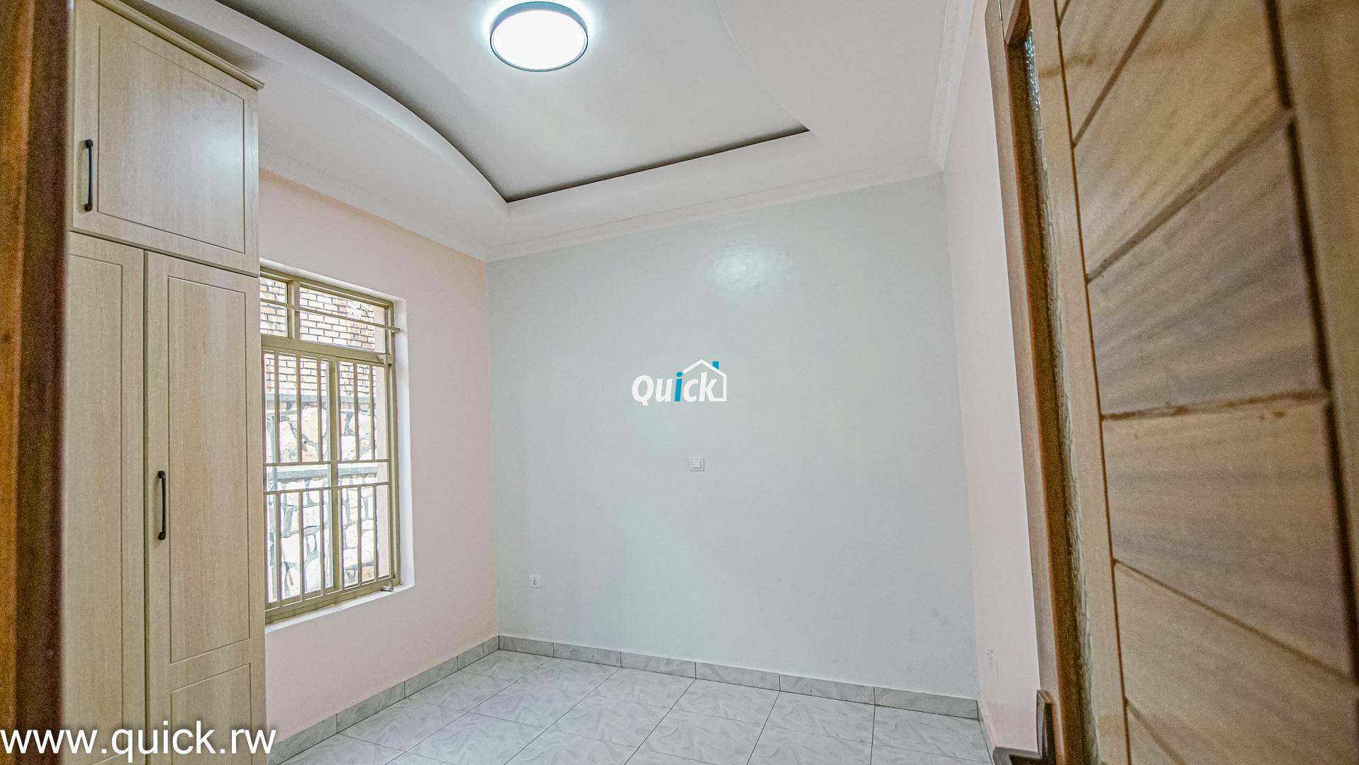 lovely-family-house-for-sale-in-kibagabaga-01112
