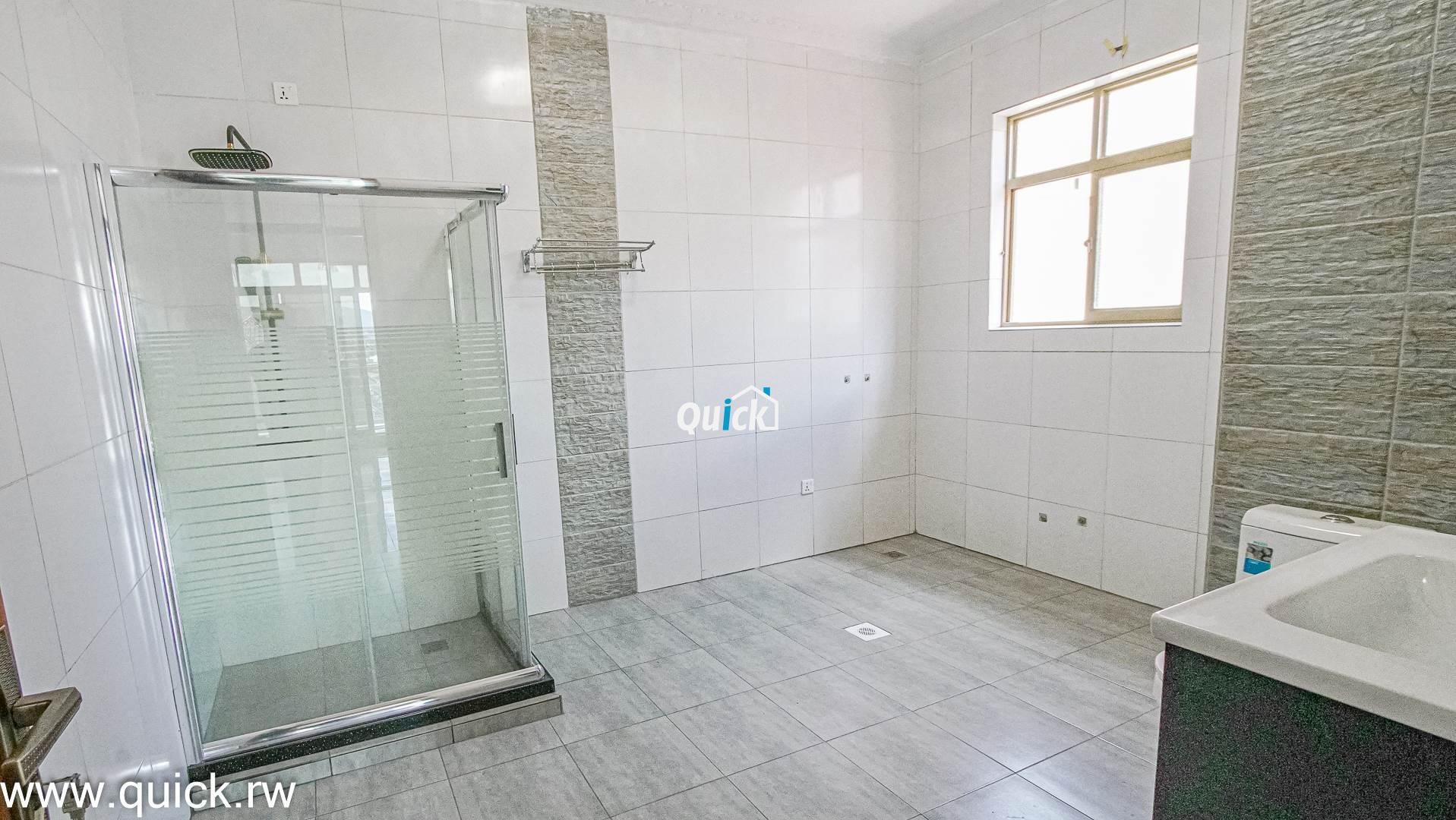 lovely-family-house-for-sale-in-kibagabaga-01125