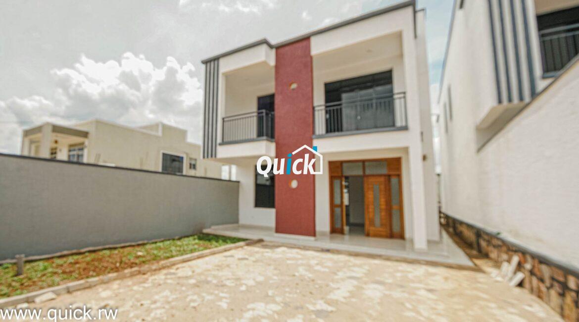 Spacious-plot-for-sale-in-Karuruma-Kigali-01262