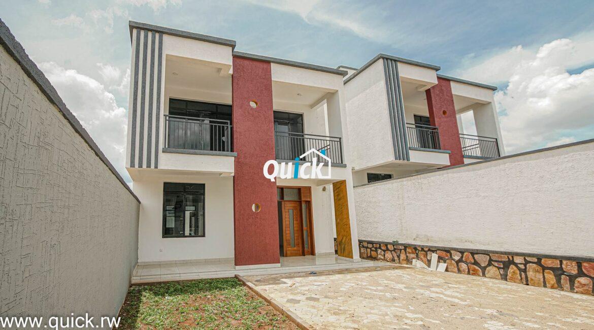 Spacious-plot-for-sale-in-Karuruma-Kigali-01266