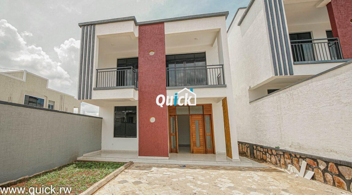 Spacious-plot-for-sale-in-Karuruma-Kigali-01269