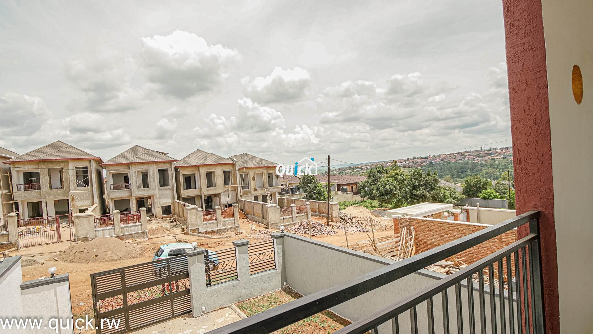 Spacious-plot-for-sale-in-Karuruma-Kigali-01289