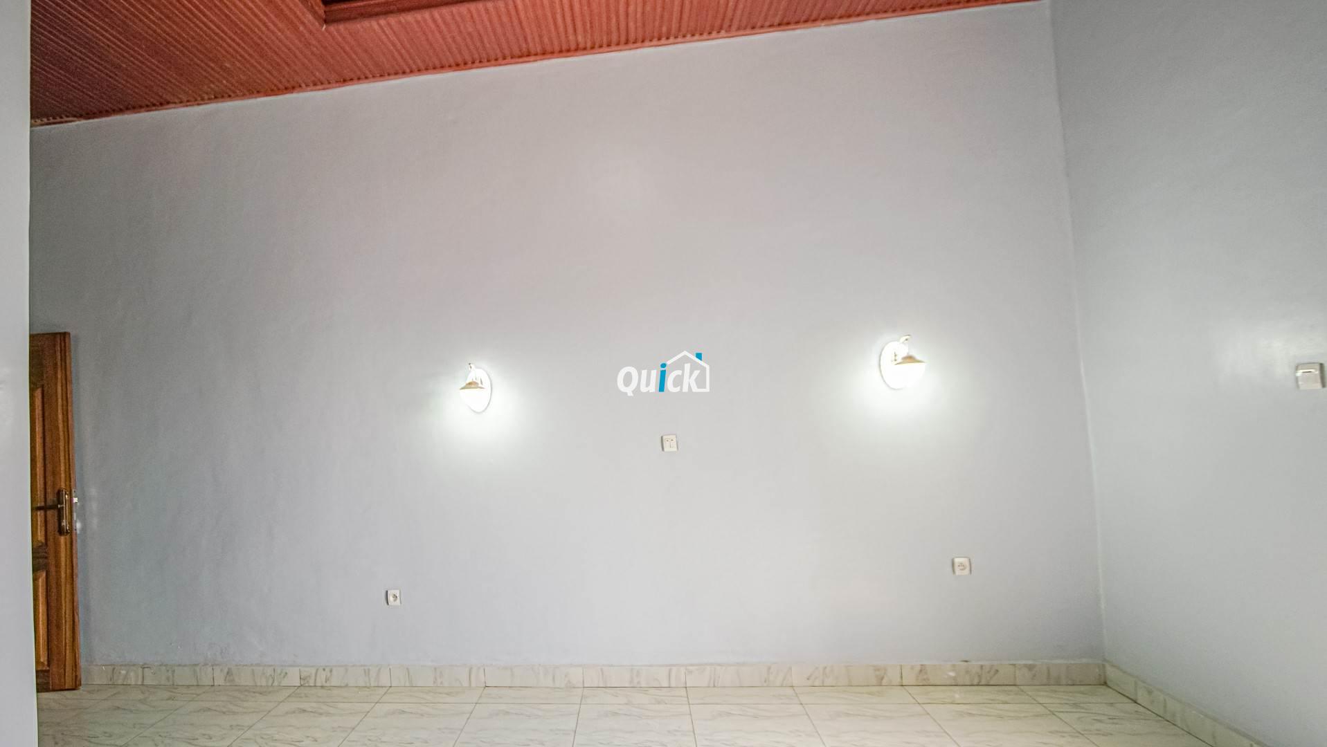 DSC02784-351