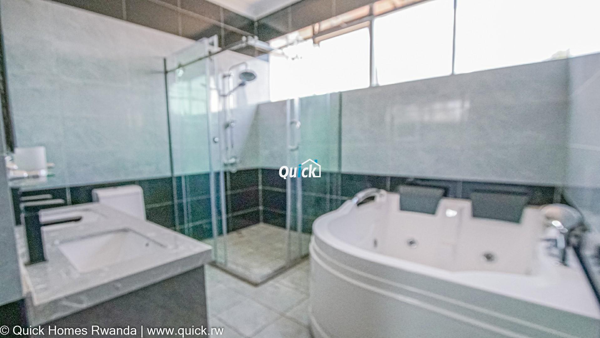 Modern-Villa-for-sale-in-Kigali-Kagugu-61