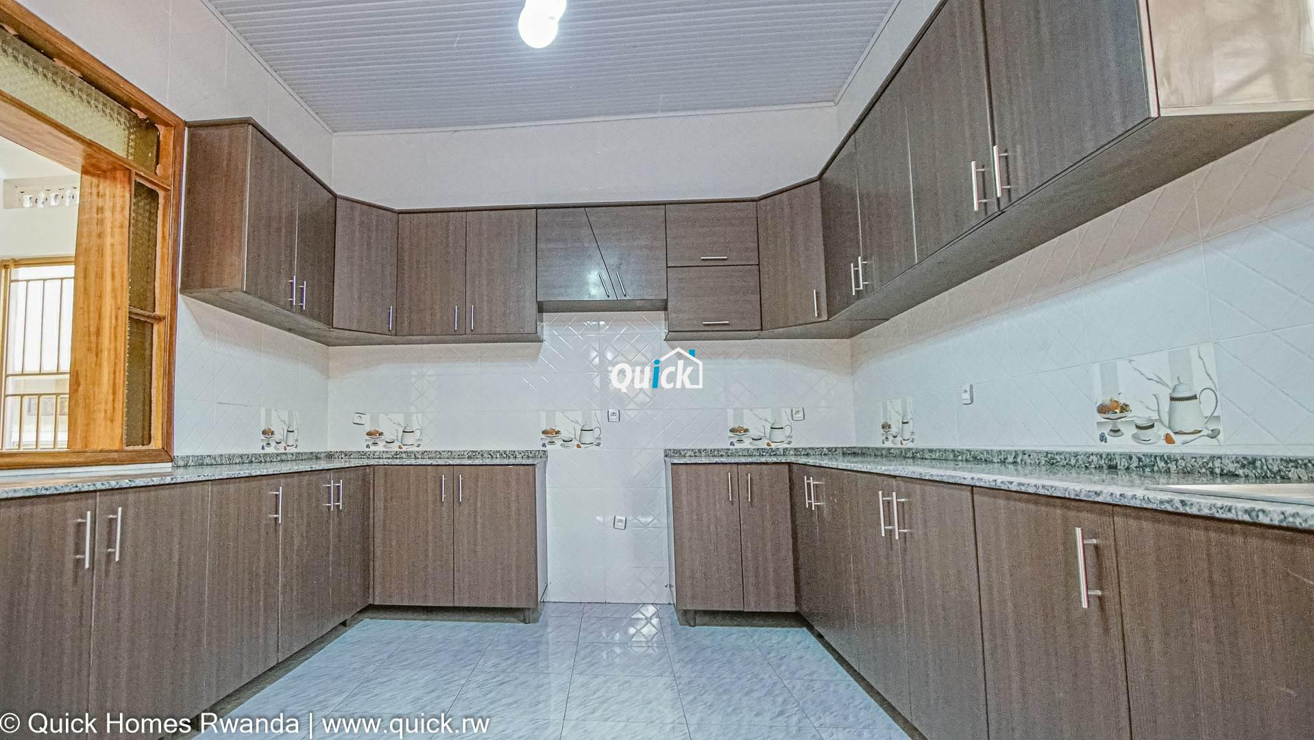 Home-for-sale-in-Kigali-real-estate-Kanombe-28