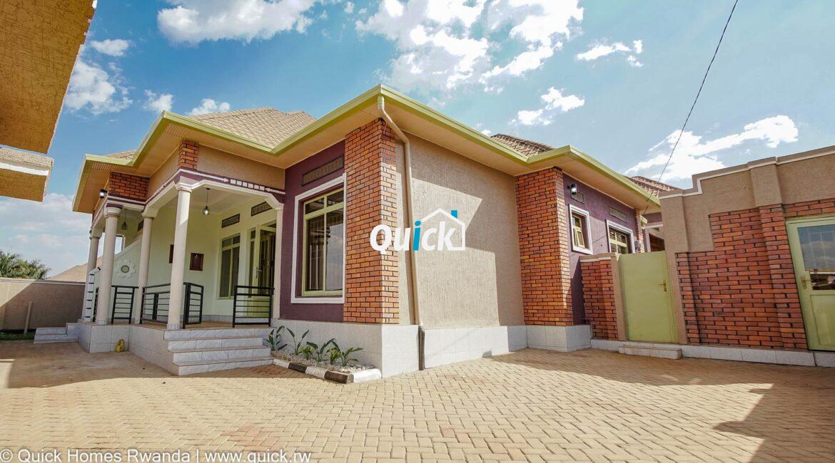 House-for-sale-in-Kigali-real-estate-Kanombe-3