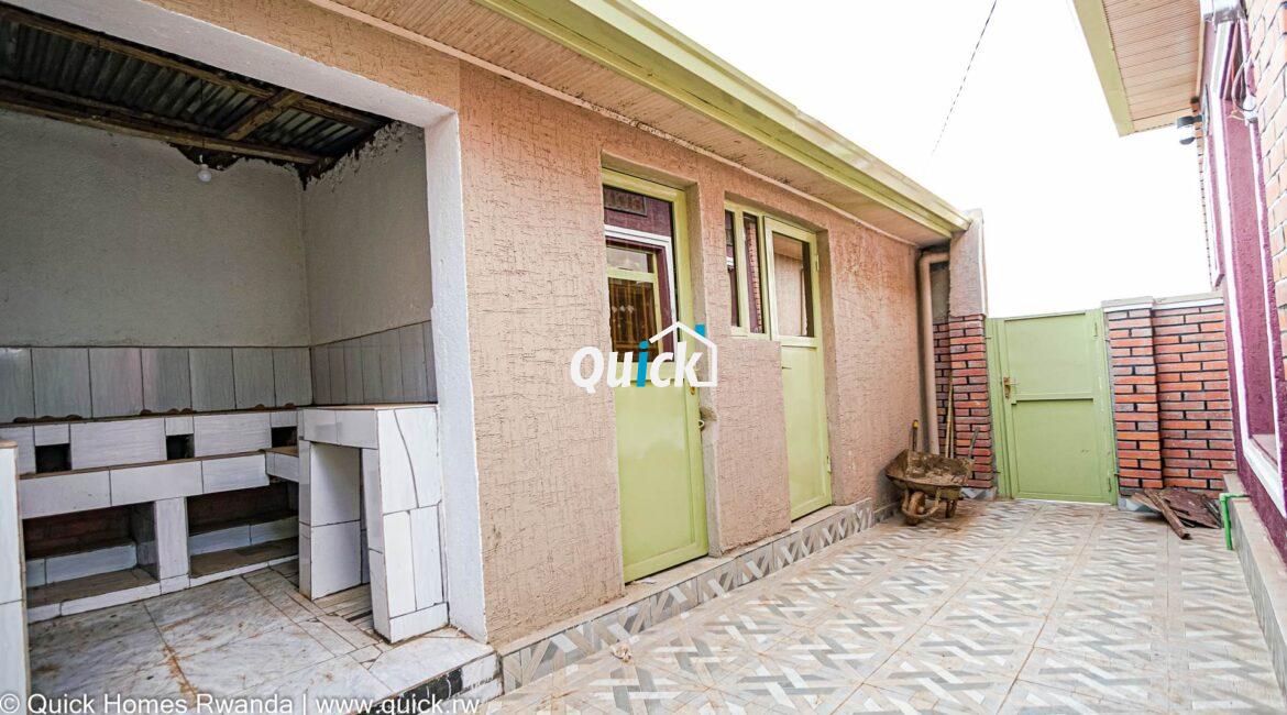 House-for-sale-in-Kigali-real-estate-Kanombe-30