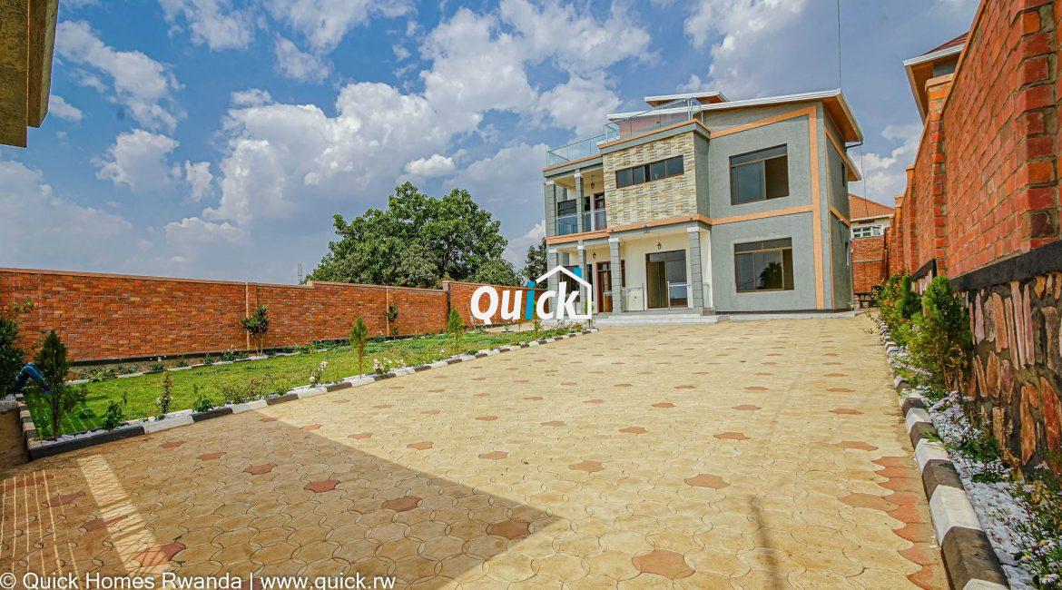 Luxury-House-For-Sale-in-Kibagabaga-5