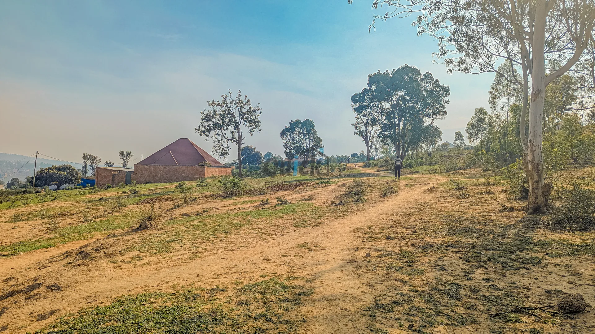 PXL_20251014_060312030